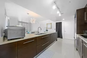 475 Brickell Ave, Miami, FL 33131 - Photo 3