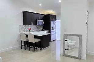 7895 W 29th Ln, Hialeah, FL 33018 - Photo 7