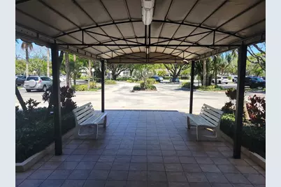 2671 S Course Dr, Unit #203, Pompano Beach, FL 33069 - Photo 27