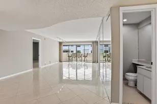 330 SE 20th Ave, Deerfield Beach, FL 33441 - Photo 9