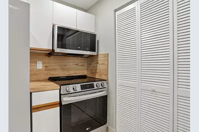 330 SE 20 Ave, Unit #421, Deerfield Beach, FL 33441 - Photo 75