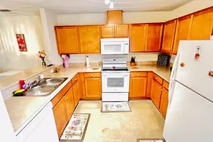 110 Sandy Bch Ln, Atlantic Beach, FL 32233 - Photo 3