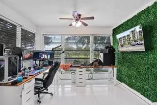 9235 Lagoon Pl, Davie, FL 33324 - Photo 7