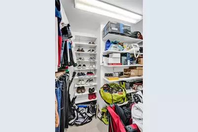 9235  Lagoon Pl, Unit #207, Davie, FL 33324 - Photo 25