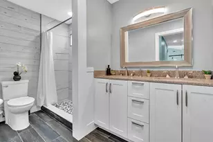 8301 NW 52nd St, Lauderhill, FL 33351 - Photo 27