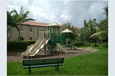 6903  Julia Gardens Dr, Coconut Creek, FL 33073 - Photo 13