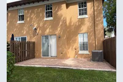 6903  Julia Gardens Dr, Coconut Creek, FL 33073 - Photo 11