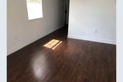 6903  Julia Gardens Dr, Coconut Creek, FL 33073 - Photo 9