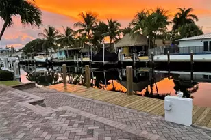 200 SE 11th St, Pompano Beach, FL 33060 - Photo 29