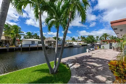 200 SE 11th St, Pompano Beach, FL 33060 - Photo 5