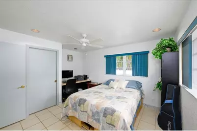 200 SE 11th St, Pompano Beach, FL 33060 - Photo 27