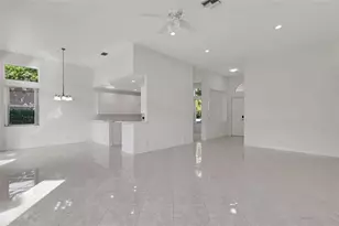 2690 Oakmont Dr, Weston, FL 33332 - Photo 9