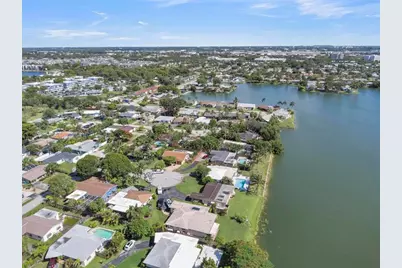 1774 NW 39th Pl, Oakland Park, FL 33309 - Photo 47