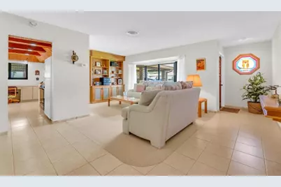 1774 NW 39th Pl, Oakland Park, FL 33309 - Photo 9