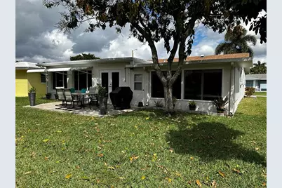 4513 NW 43rd Ter, Tamarac, FL 33319 - Photo 15