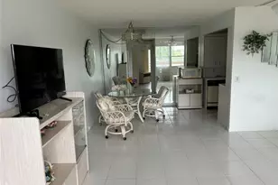 4053 Cornwall C, Boca Raton, FL 33434 - Photo 3