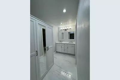 6379  Bay Club Dr, Unit #2, Fort Lauderdale, FL 33308 - Photo 15