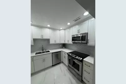 6379  Bay Club Dr, Unit #2, Fort Lauderdale, FL 33308 - Photo 7