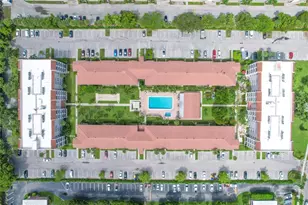 250 NE 20th St, Boca Raton, FL 33431 - Photo 25