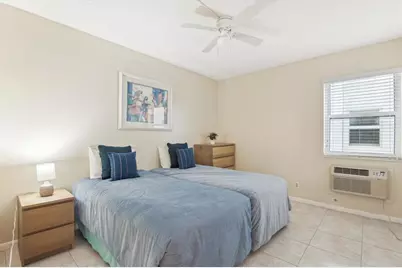 720  Orton Ave, Unit #206, Fort Lauderdale, FL 33304 - Photo 9