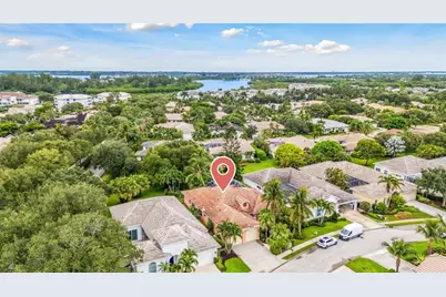 9017  Englewood Ct, Vero Beach, FL 32963 - Photo 3