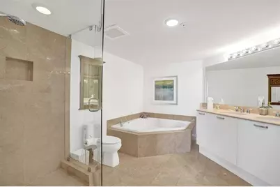 2001 N Ocean Blvd, Unit #1005, Fort Lauderdale, FL 33305 - Photo 23