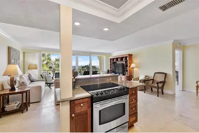 2080 E Hillsboro Blvd, Unit #407, Deerfield Beach, FL 33441 - Photo 17