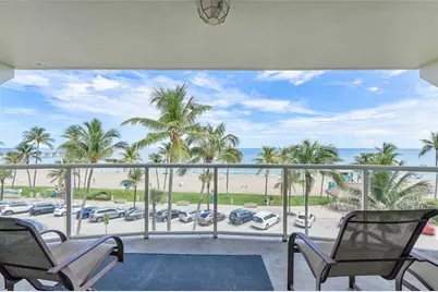 2080 E Hillsboro Blvd, Unit #407, Deerfield Beach, FL 33441 - Photo 21