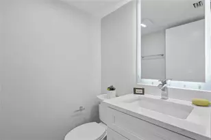 777 Bayshore Dr, Fort Lauderdale, FL 33304 - Photo 17