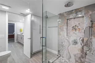 777 Bayshore Dr, Fort Lauderdale, FL 33304 - Photo 13