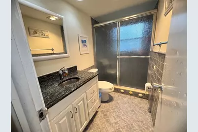 2850 N Palm Aire Drive, Unit #207, Pompano Beach, FL 33069 - Photo 11