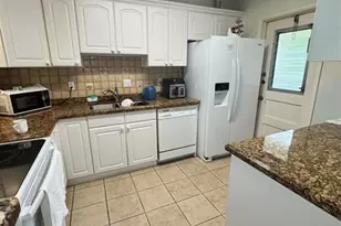 2850 N Palm Aire Dr, Pompano Beach, FL 33069 - Photo 21