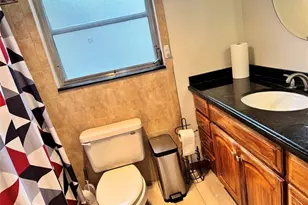 2850 N Palm Aire Dr, Pompano Beach, FL 33069 - Photo 17