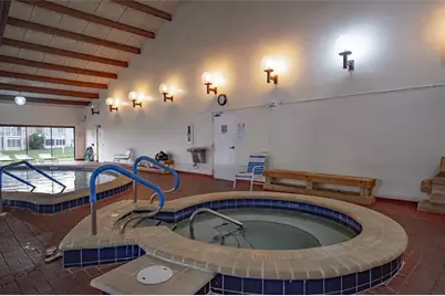 9460  Sunrise Lakes Blvd, Unit #202, Sunrise, FL 33322 - Photo 23