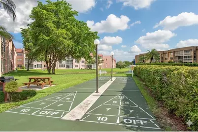 9460  Sunrise Lakes Blvd, Unit #202, Sunrise, FL 33322 - Photo 37