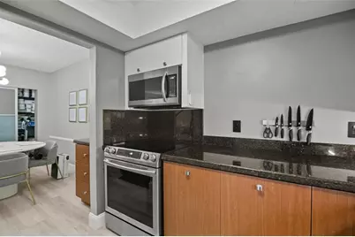 2141 NE 68th St, Unit #107, Fort Lauderdale, FL 33308 - Photo 7