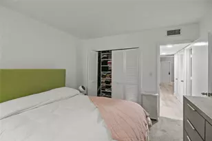 2141 NE 68th St, Fort Lauderdale, FL 33308 - Photo 11