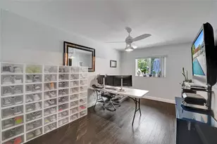 1280 NE 40th St, Oakland Park, FL 33334 - Photo 33