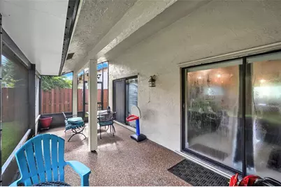 8621 NW 46th Ct, Lauderhill, FL 33351 - Photo 11