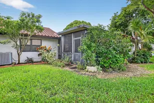 3032 Lakeshore Dr, Deerfield Beach, FL 33442 - Photo 19