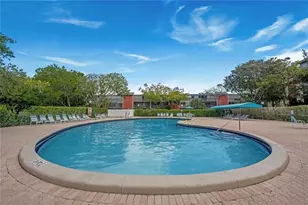 2206 S Cypress Bend Dr, Pompano Beach, FL 33069 - Photo 33