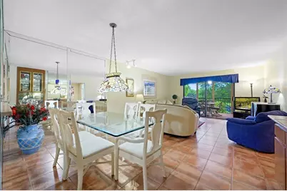 2206 S Cypress Bend Dr, Unit #208, Pompano Beach, FL 33069 - Photo 11