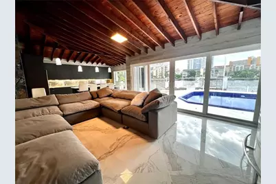 720 NE 28th Ave, Pompano Beach, FL 33062 - Photo 9