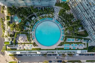 650 NE 32nd St, Miami, FL 33137 - Photo 5