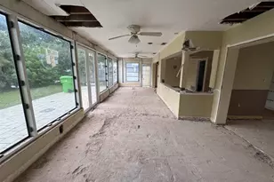 9020 NW 24th Pl, Sunrise, FL 33322 - Photo 9