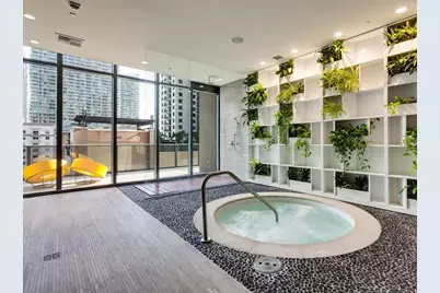 55 SW 9th St, Unit #2210, Miami, FL 33130 - Photo 17