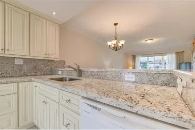 5071 W Oakland Park Blvd, Unit #204, Lauderdale Lakes, FL 33313 - Photo 17