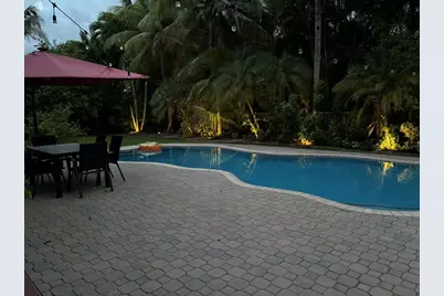 1673  Victoria Pointe Cir, Weston, FL 33327 - Photo 89