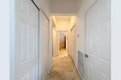 1673  Victoria Pointe Cir, Weston, FL 33327 - Photo 35