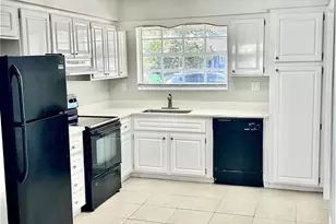 2240 NW 60th Terrace, Sunrise, FL 33313 - Photo 5